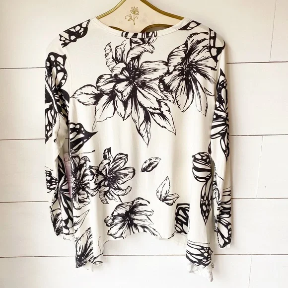 CAbi Butterfly Floral Long Sleeve Trapeze Tee L - Picture 3 of 7